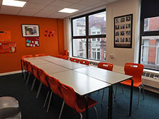 �Z���^�[�I���C���O���b�V���X�^�f�B�[�Y