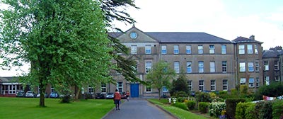 �j���[�^�E���X�N�[��